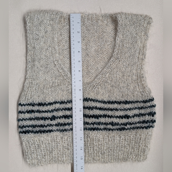 V-Neck Striped Knit Sweater Vest Handmade Shimmer Tinsel Vintage - Picture 8 of 8